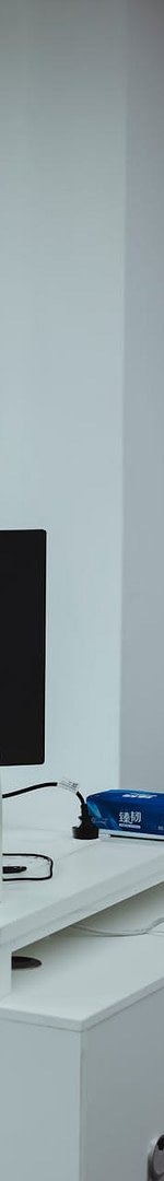 How to Stand Out in a Crowded Online Marketplace (When It Feels Like Everyone Is Already Selling What You Sell) 1 minimalist modern office workspace setup