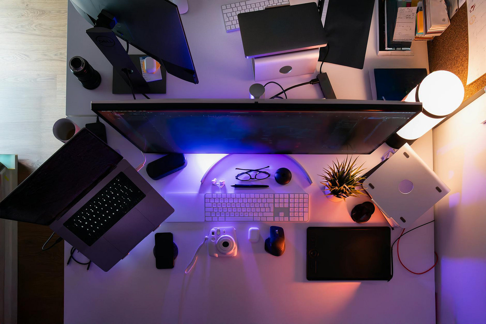 The "Lazy Blogger's" Blueprint: How I Went From Zero to $50K/Month Writing Crap People Actually Want to Read (And How You Can Steal My Exact System) 1 modern workspace with gadgets and technology