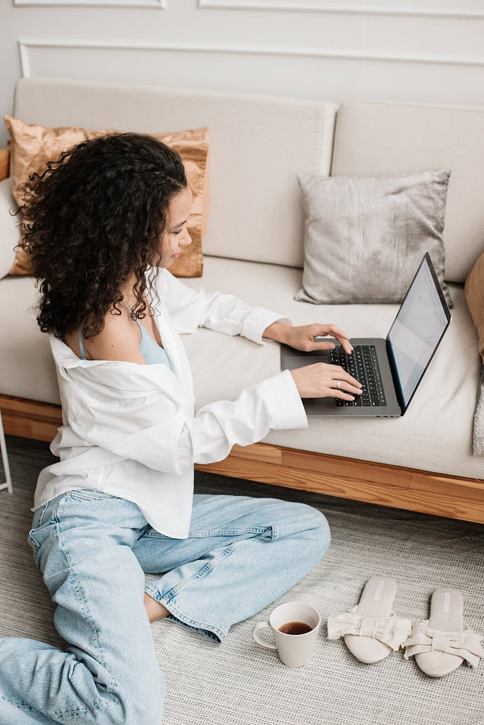 How I Discovered The SECRET 'Cash Button' That Generates Money On Demand..." (And Why Your Online Business Is DYING Without An Email List In 2025) 1 How I Discovered The SECRET 'Cash Button' That Generates Money On Demand..." (And Why Your Online Business Is DYING Without An Email List In 2025)