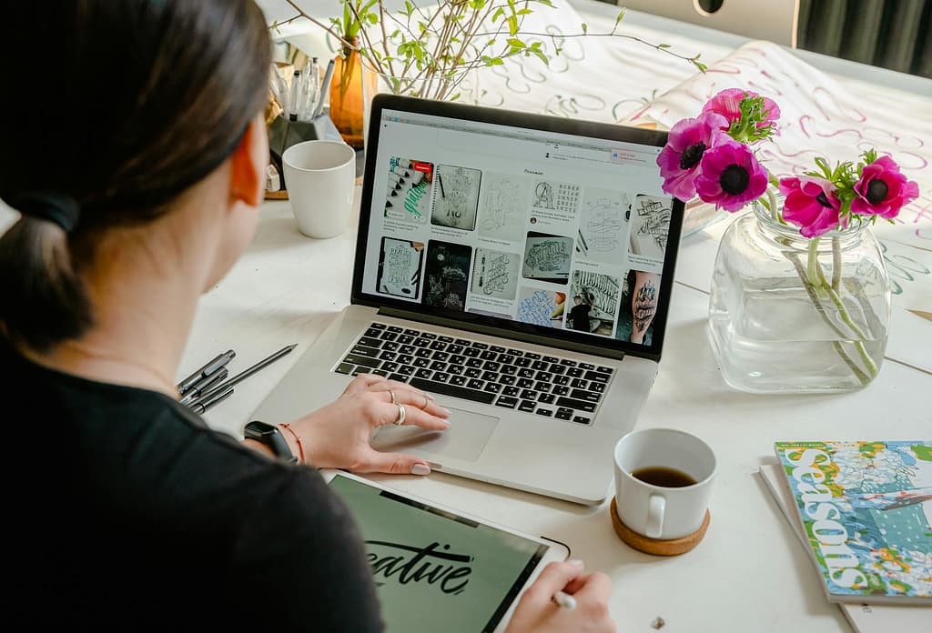 Blog Writing Tools That Will Transform Your Content Strategy in 2025